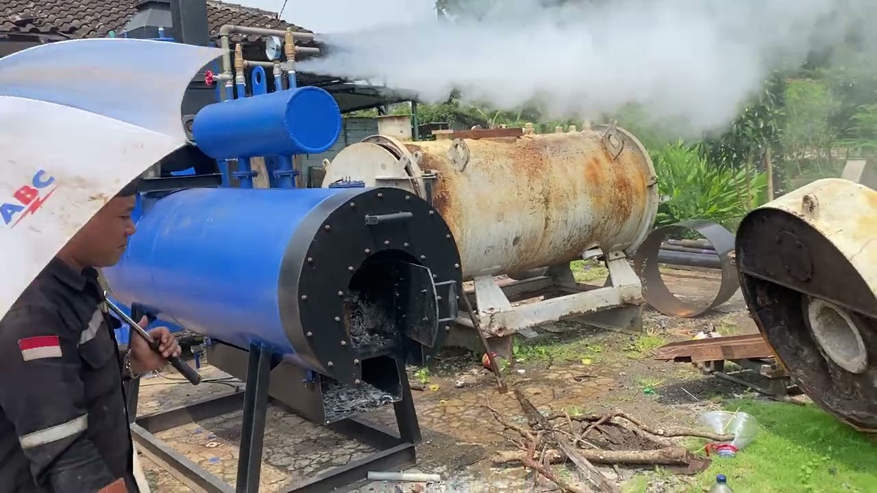 PENGETESAN KETEL UAP STEAM BOILER UNTUK PRODUKSI BAKSO PESANAN PAK EKO DI TEMANGGUNG
