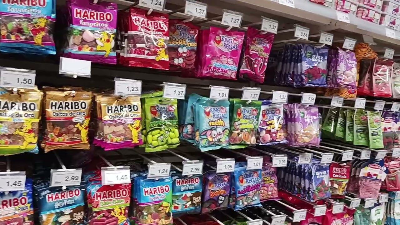 Tenerife: Assortment and Prices at HiperDino Confectionery, Everyday Products, and Wines .     