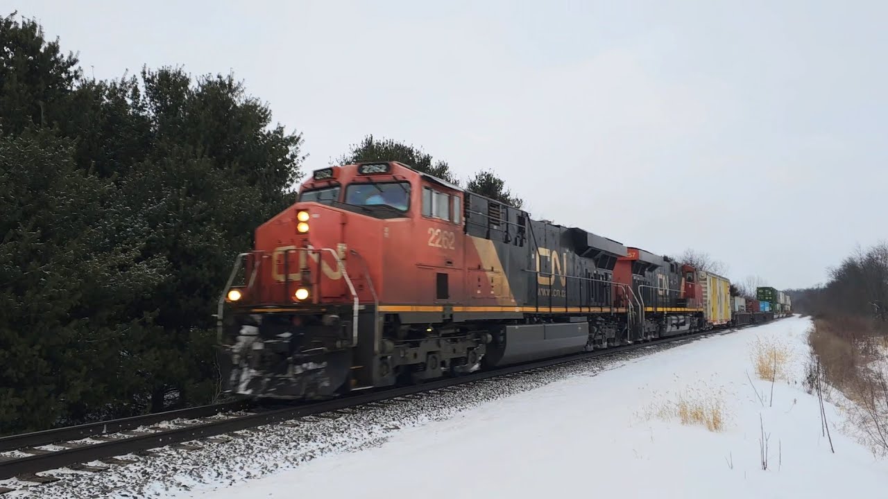 Canadian National  -  Westbound Stack Train with Inspection Car   3 Feb 26