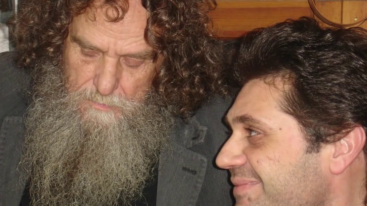 Greek Cretan Music   The courageous men