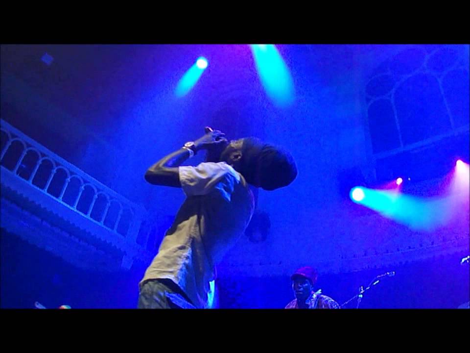 SIZZLA LIVE 2013 PT 19 Give me a try @ Paradiso Amsterdam