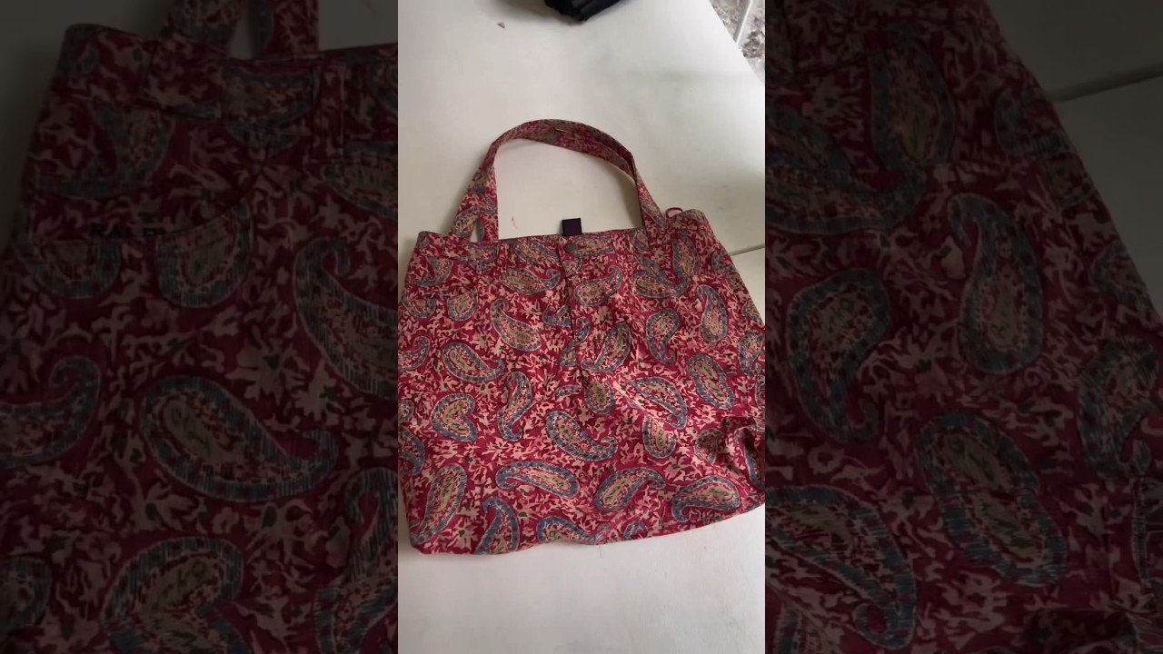pants to tote bag in 30 seconds #upcyclefashion #diy #upcycledfashion #sewing #totebag