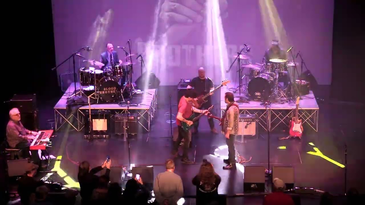 ROCKIN' IN THE FREE WORLD ✪ BLOOD BROTHERS ft Mike Zito & Albert Castiglia