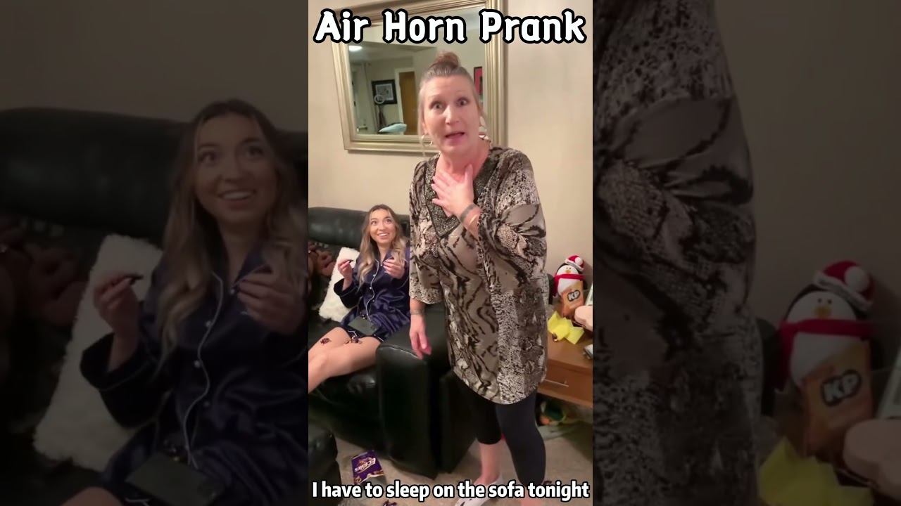Air Horn Prank  #youtube #funny #fouryourpag #airhorn #comedy #prank #funnyvideos #funnyprank #lol