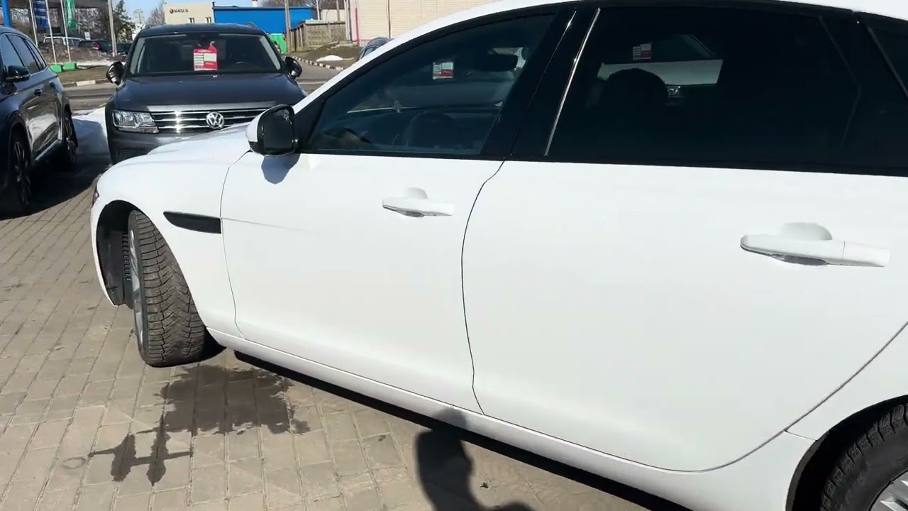 Jaguar XF