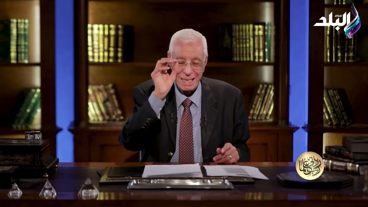 د.حسام موافي يكشف.. ميزة ضيق الشريان الكلوي