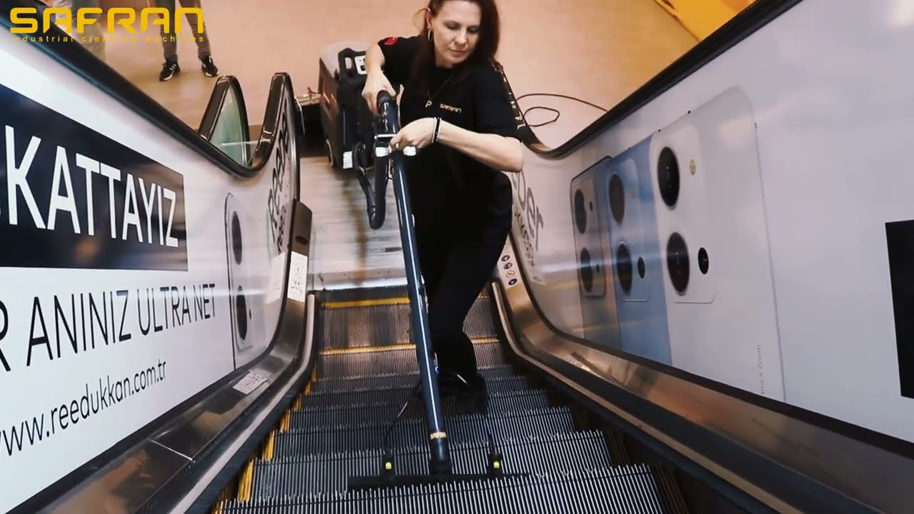 Yürüyen Merdiven Temizleme Makinası/Escalator Cleaning Machine/Машина для мытья Эскалатора/(YMT 550)