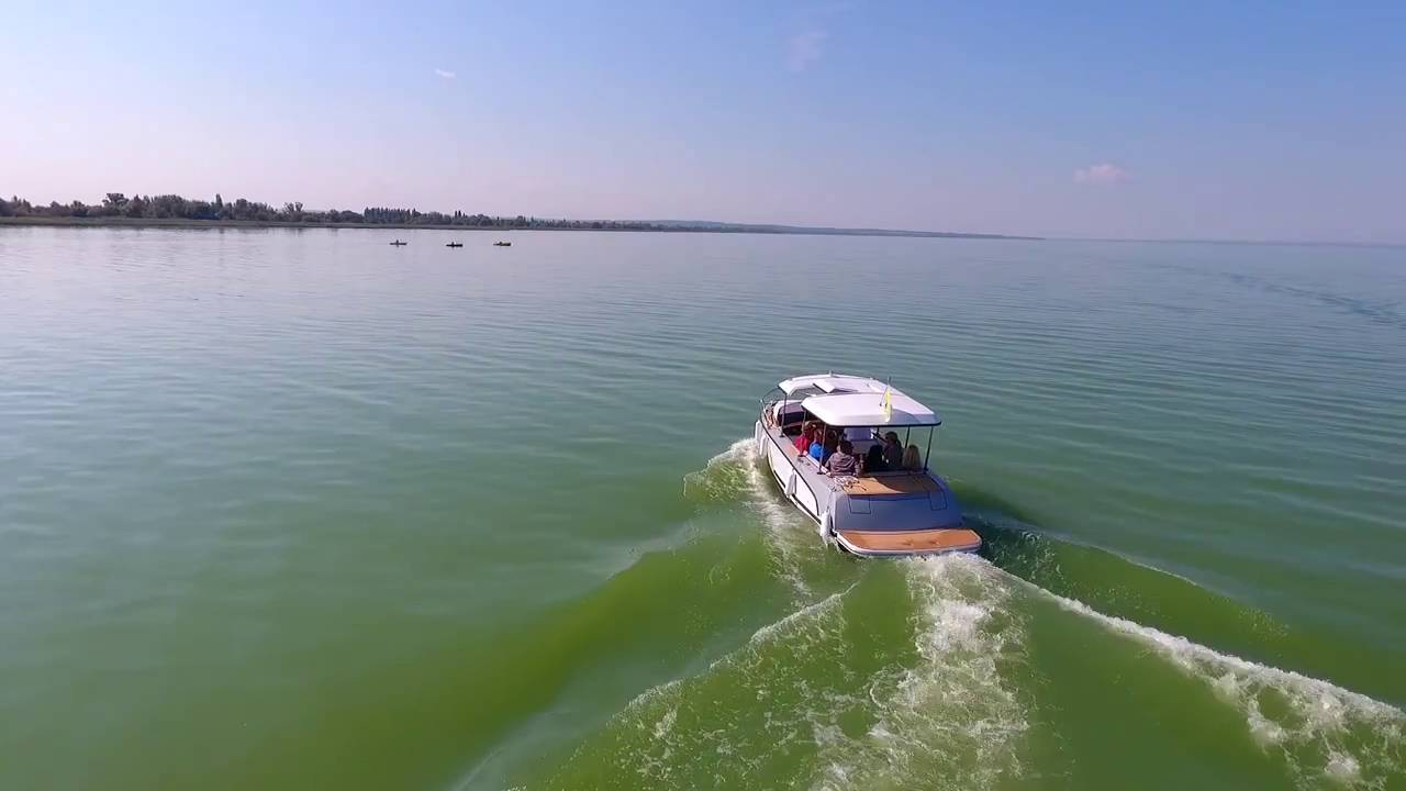 Alfastreet Marine 100% electric powered at Balaton Lake in Hungary