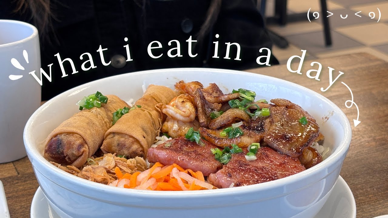 what I EAT in a day 🥘 pho, vermicelli noodles, pork chops