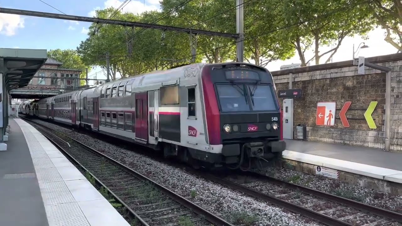 Ligne C du RER. Station Javel.