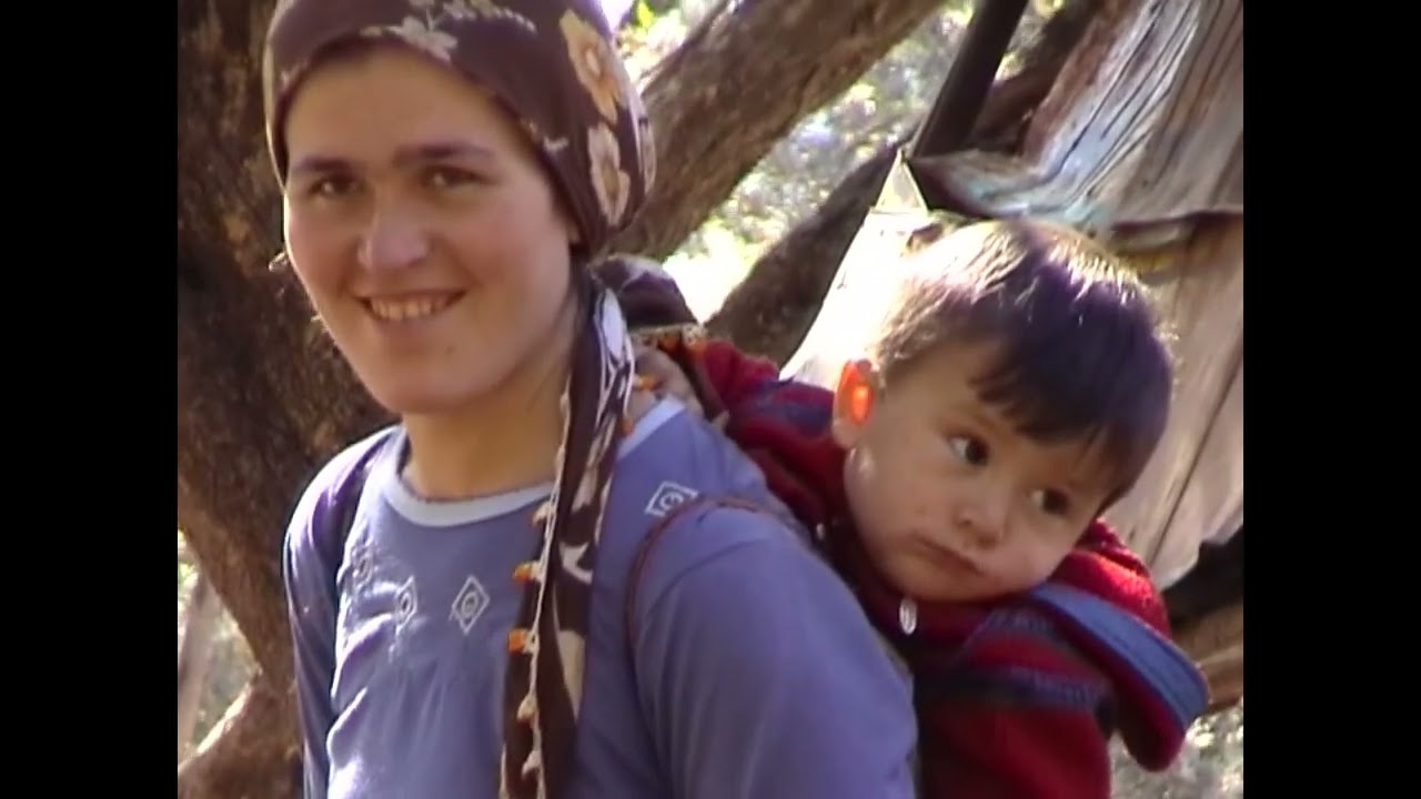 YÖRÜKLERİN  SAHİLDEN YAYLAYA TOROSLARA YÖRÜK GÖÇÜ 2006