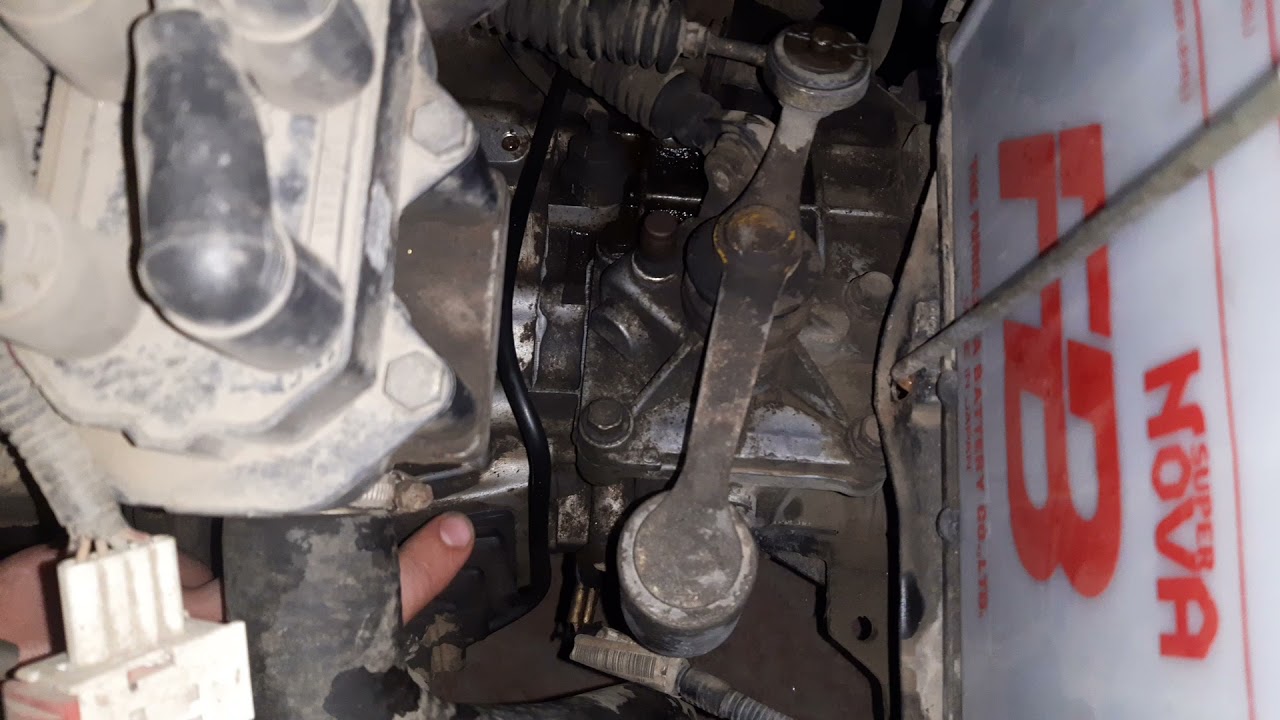 Прокачка главного цилиндра сцепления Geely MK