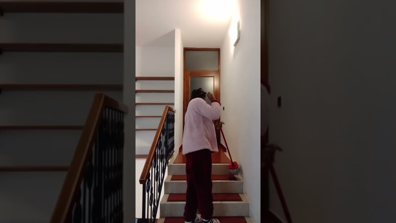 staircase cleaning