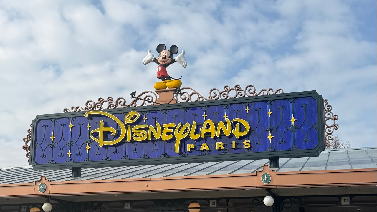 Disneyland Paris: Magical Night (Disney Tales of Magic - Fireworks) full show [March 11, 2025]