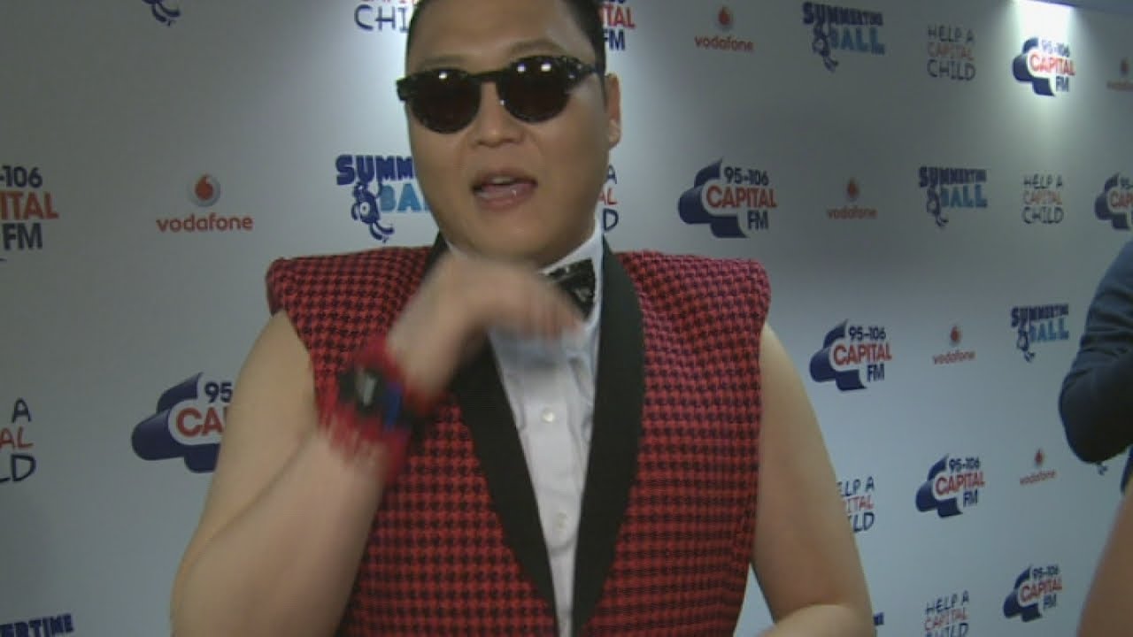 Интервью с PSY: PSY обучает новым танцевальным движениям и рассуждает о музыке за кулисами бала C...