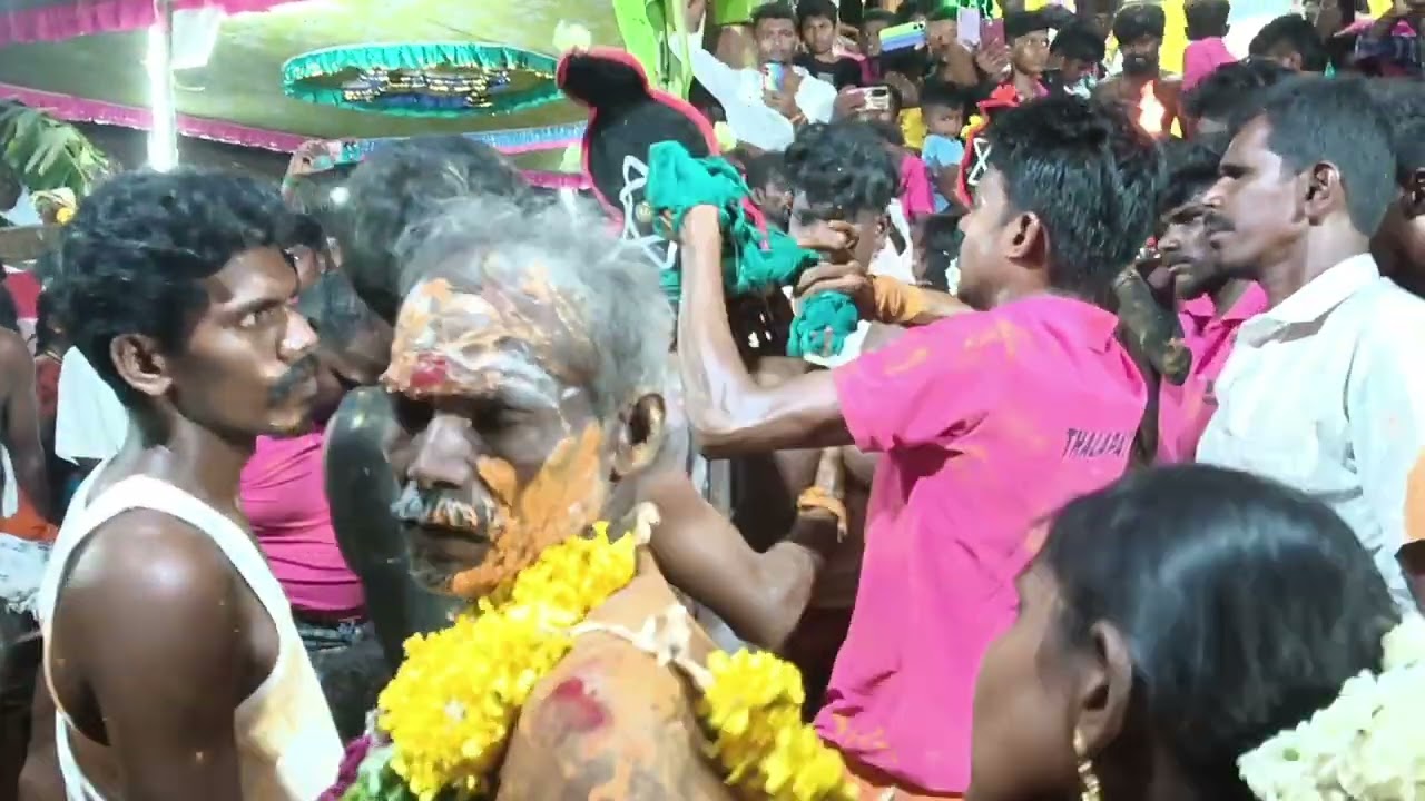 வேட்டைக்கு செல்லும் கருப்பன்,