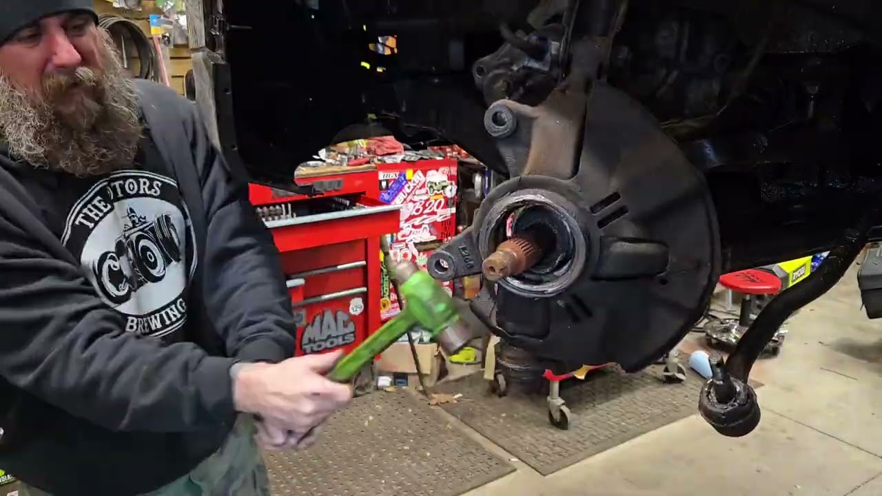 Time laps fixing the worst wheel bearing ever
