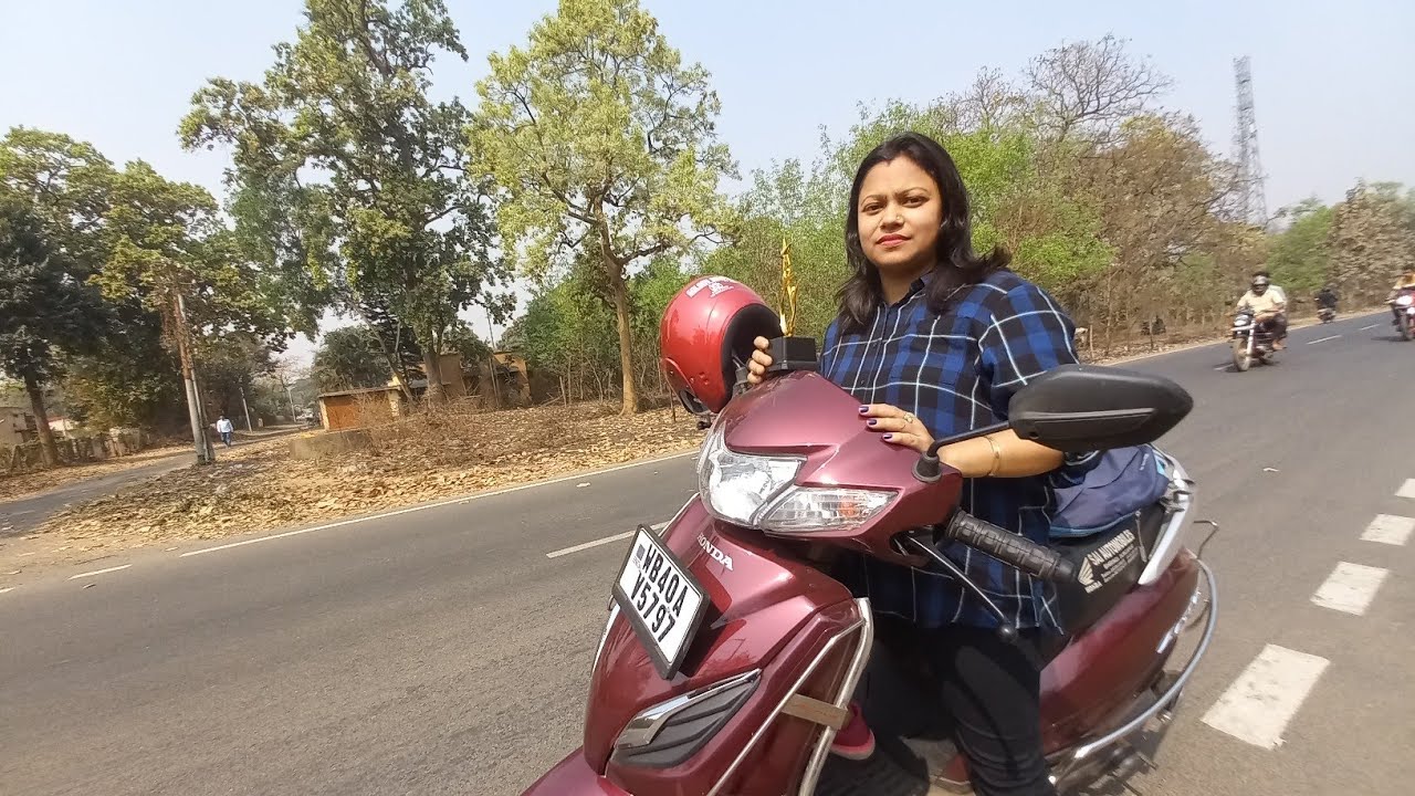 soma saha || new lady rider at Durgapur || scooty trainer Ronita