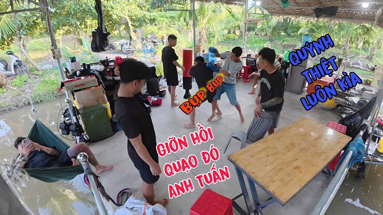 TNB - Mới Mua Bộ BOXING Cho Anh Em Rèn Luyện Sức Khoẻ Ai Đâu Ngờ
