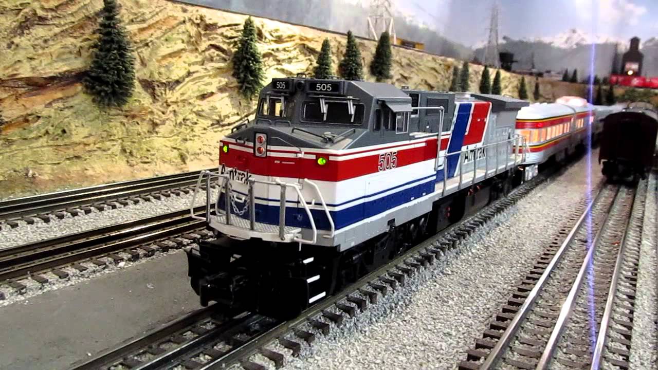 Atlas O Amtrak Dash 8-32BWH #505 Video Mash Up 01-26-2013