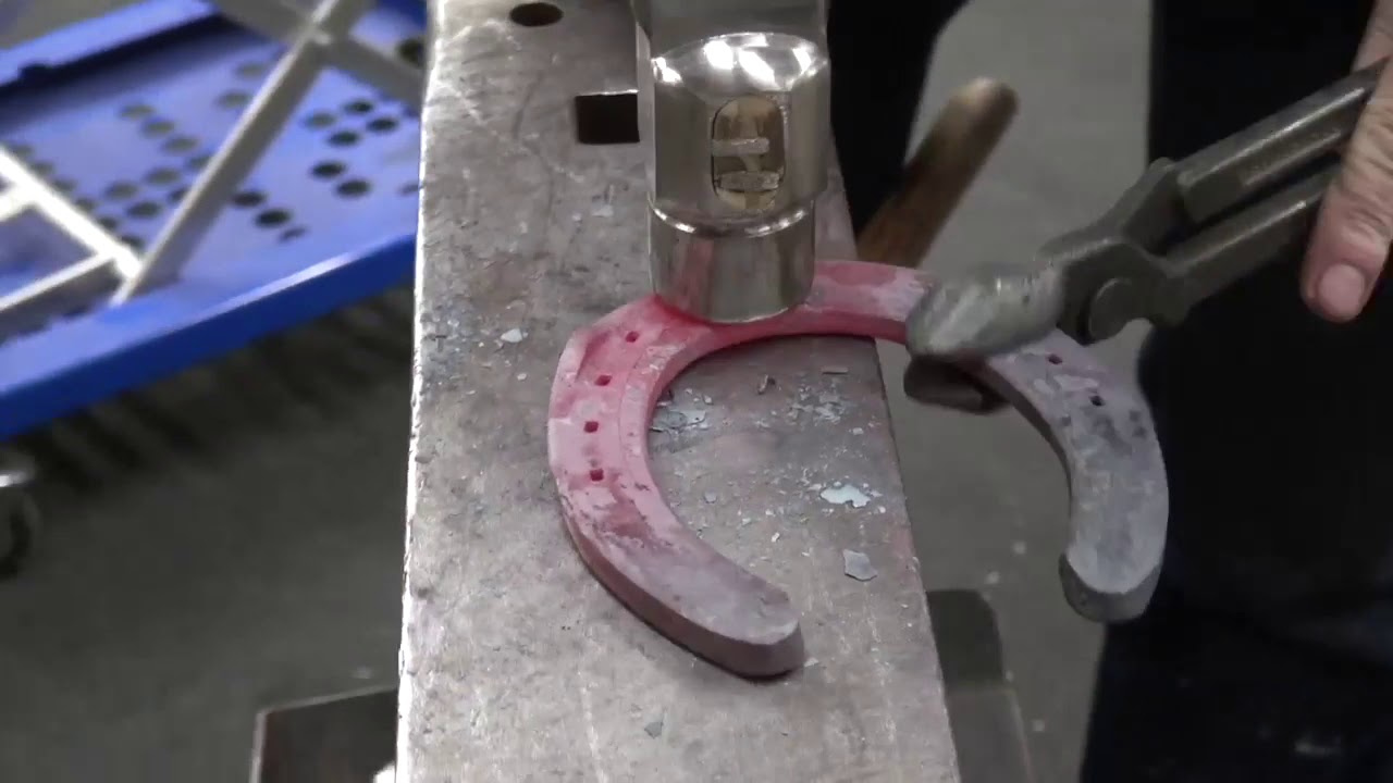 Drawing Clips with a Bloom Cross Pein Hammer