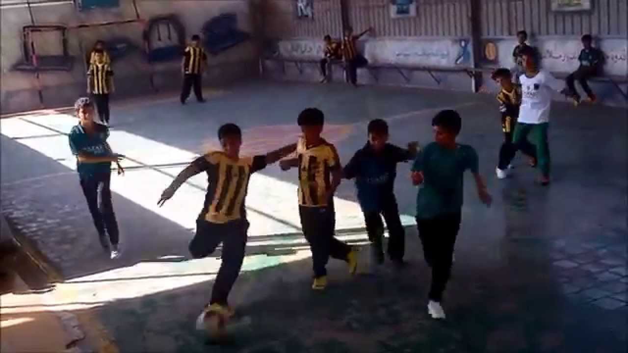 مباراة في دوري كرة القدم بمدرسة الامام حفص الابتدائية لتحفيظ القرآن الكريم بمكة لعام 1437هـ