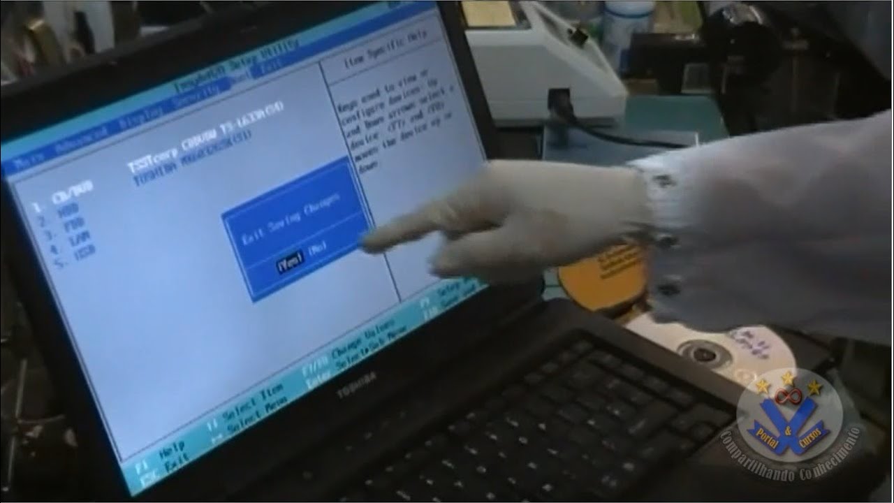 Manutenção de Notebooks - Aula 02 - Tela Azul da Morte no Toshiba Satellite