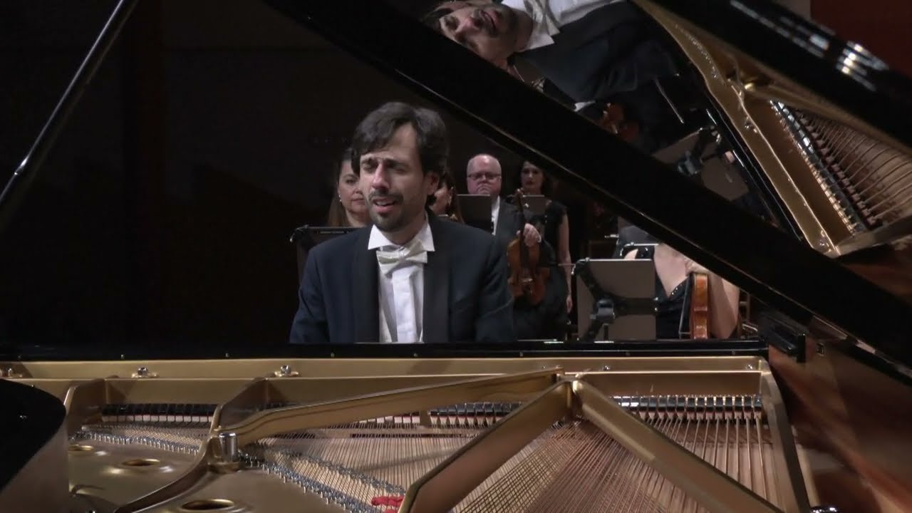 El pianista Iv&aacute;n Mart&iacute;n interpreta la Sonata en Si menor K.27 de Domenico Scarlatti