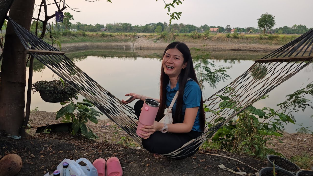 บ้านนี้ลูกสาวทั้งโสดทั้งสวย