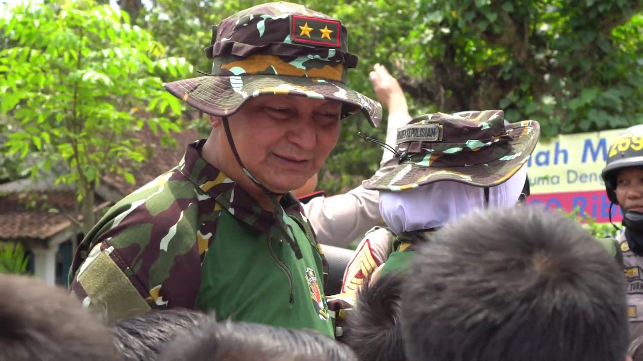 PROFILE IRJEN POLISI  Dr. H. Rycko Amelza Dahniel, M.Si. SELAMA MENJABAT GUBERNUR AKPOL