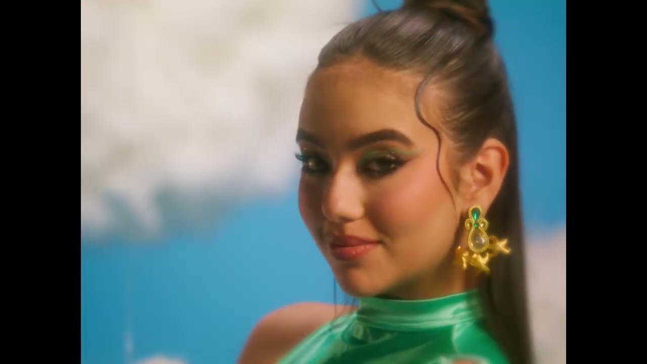 Ivana - Cupido Ft. Ricky C (Video Oficial)
