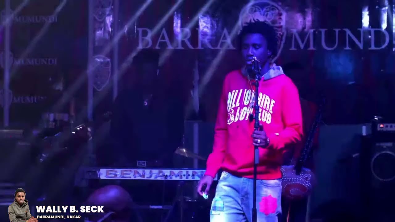 Wally B. Seck - LIVE au BARRAMUNDI DAKAR (07/11/21)
