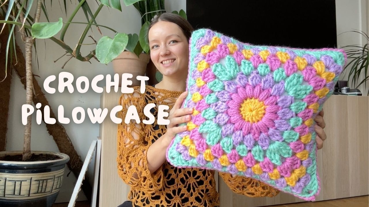 CROCHET PILLOWCASE + STARBURST GRANNY SQUARE | step-by-step pillow cover tutorial for beginners