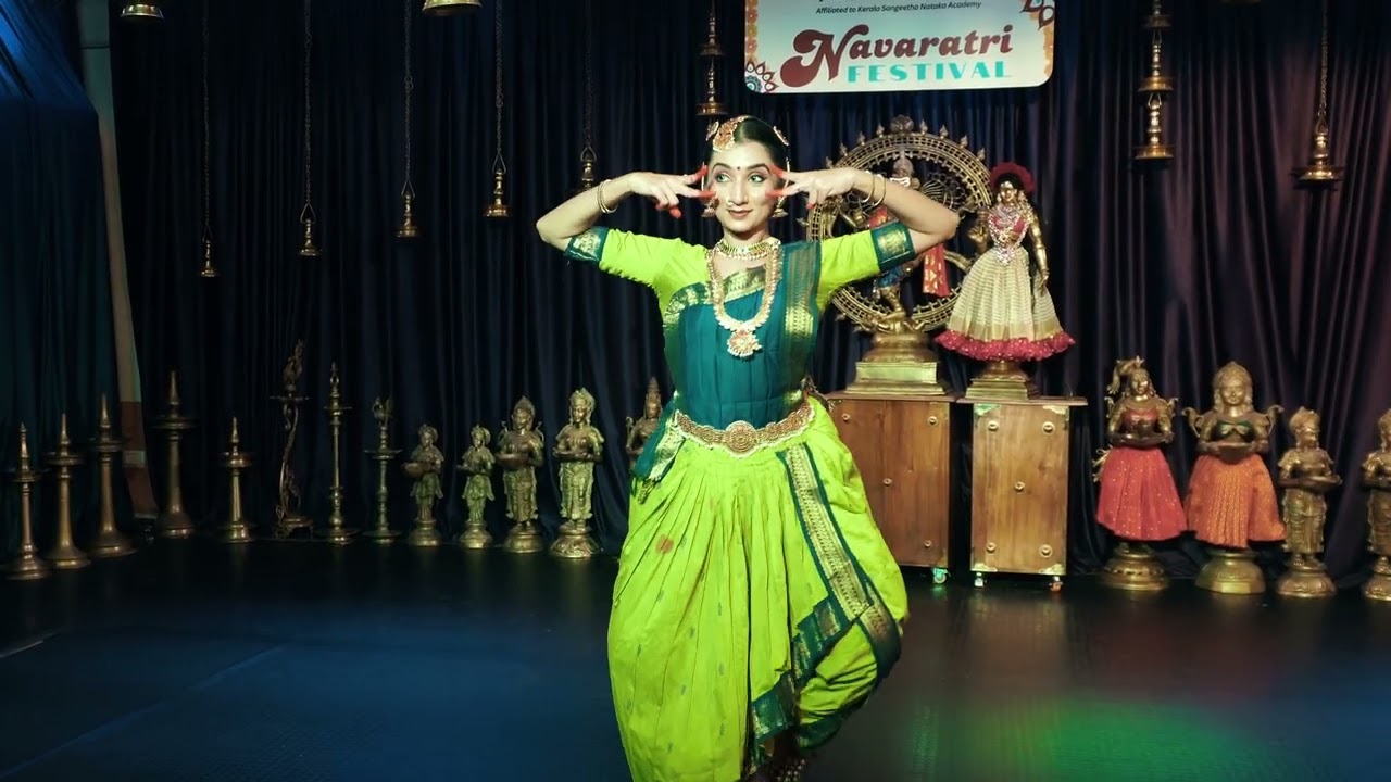 Devi Neeye Thunai by Anagha Suresh