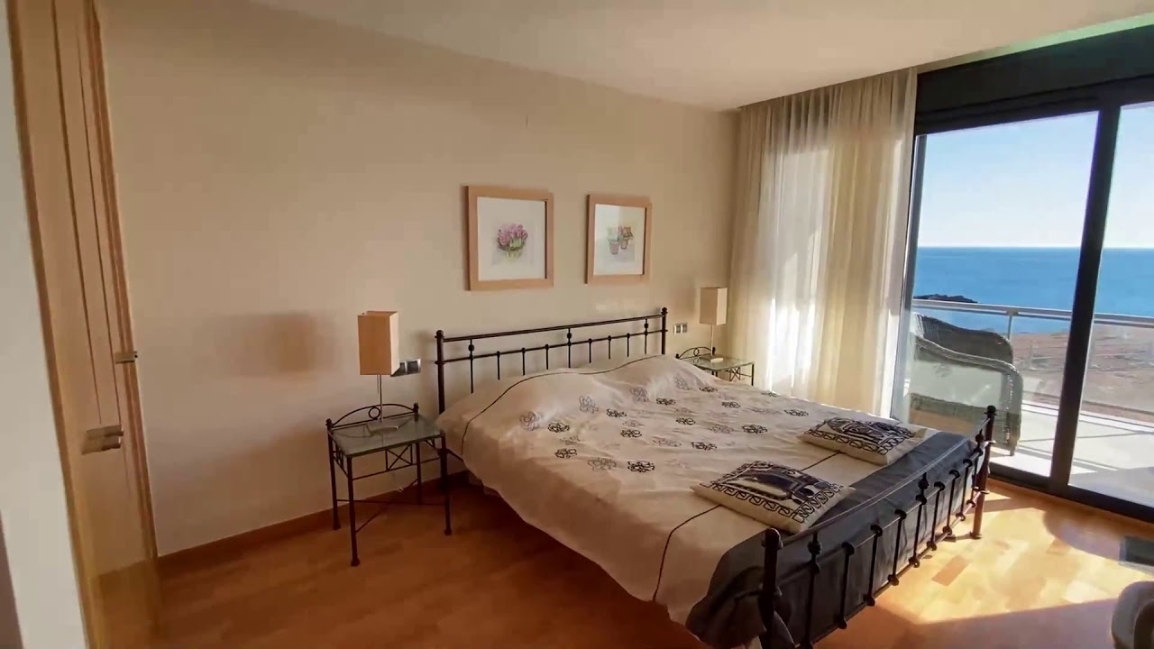 Villa de Lujo en primera línea de Cabo de Palos