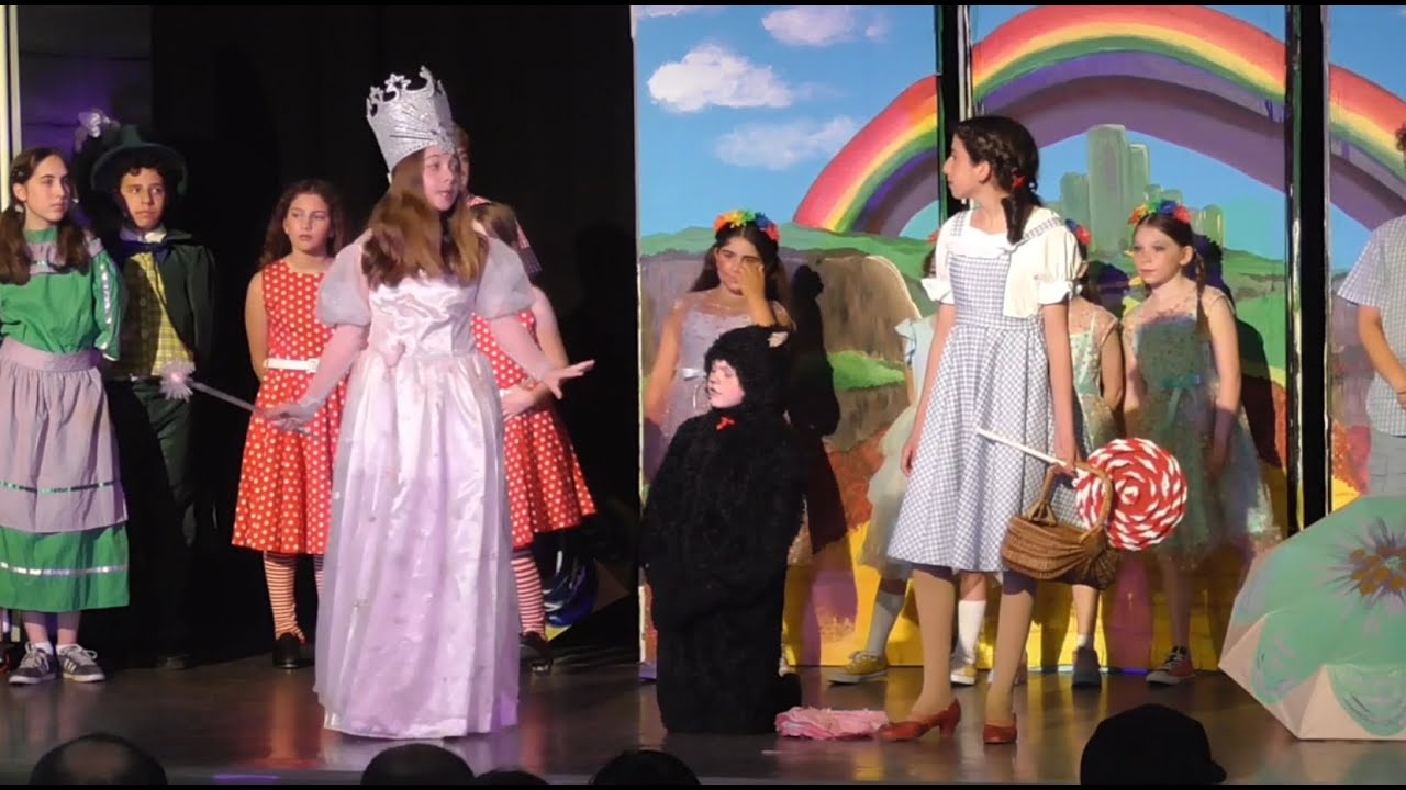 St. Patrick Drama Club Presents The Wizard of Oz Youth Edition (24-25)