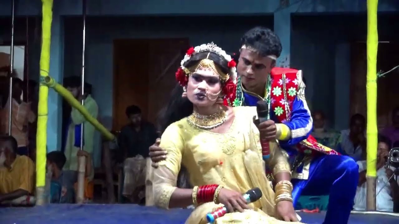 যাত্রার আসরে মধ্যরাতে অস্থির বিনোদন । নায়ক ও নায়িকার প্রেম দেখে আপনিও মজা পাবেন । #ns_media 