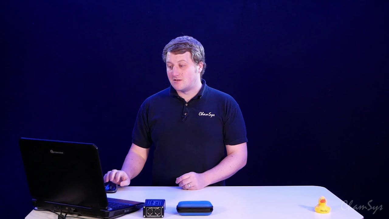 Базовый курс ChamSys MagicQ: Начало работы — Компоновка консоли, окна и макеты