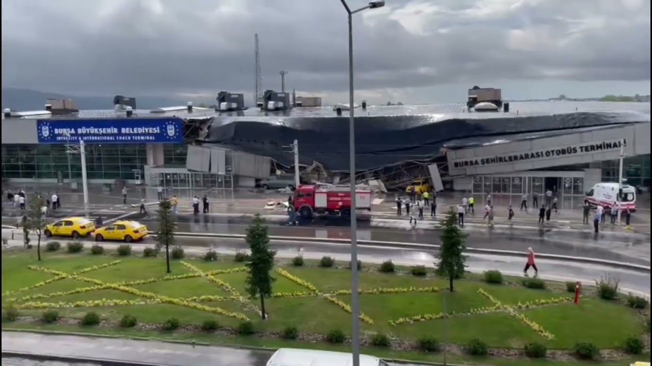 BURSA OTOBÜS TERMİNALİ YERLE BİR OLDU