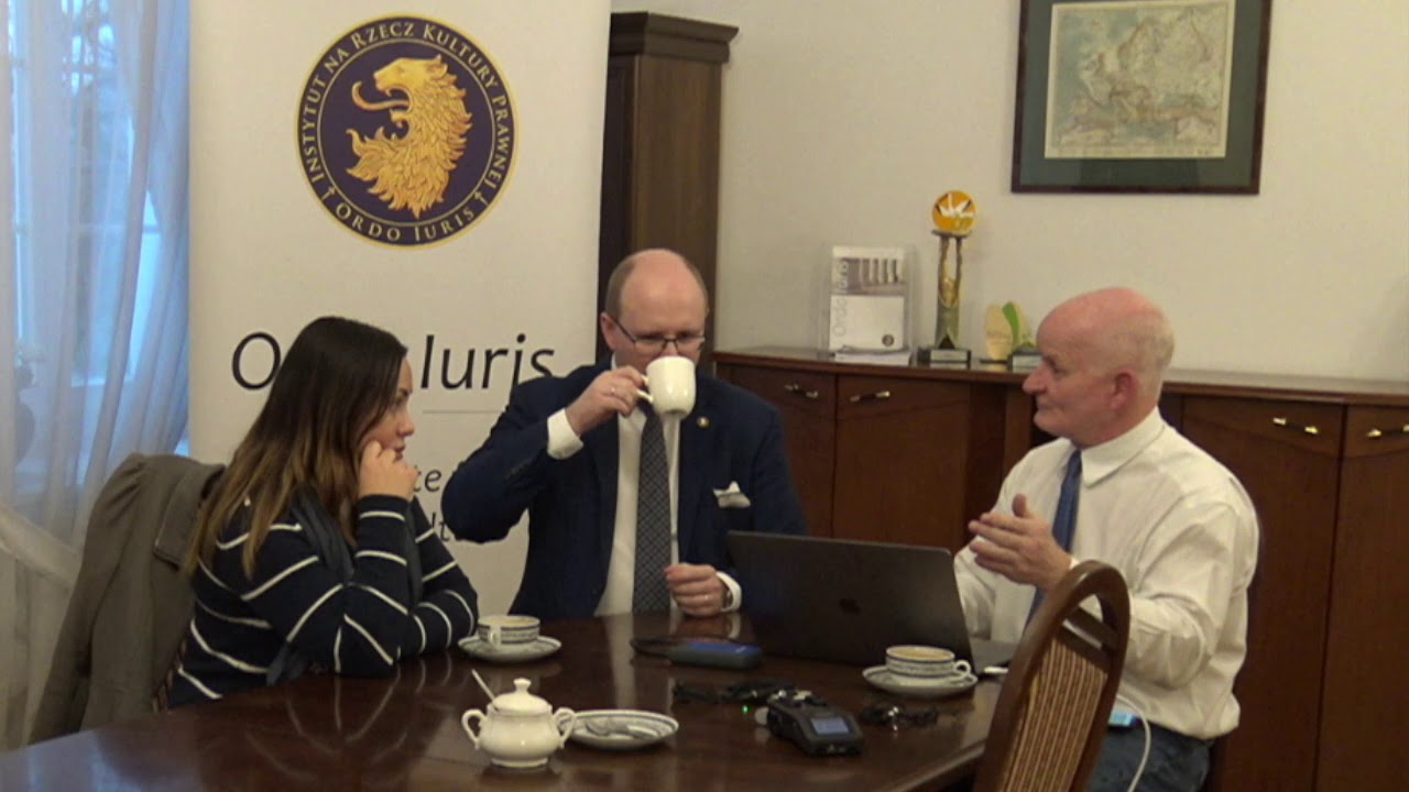 Silje Garmo and her lawyer Jerzy Kwasniewski about the azylum.