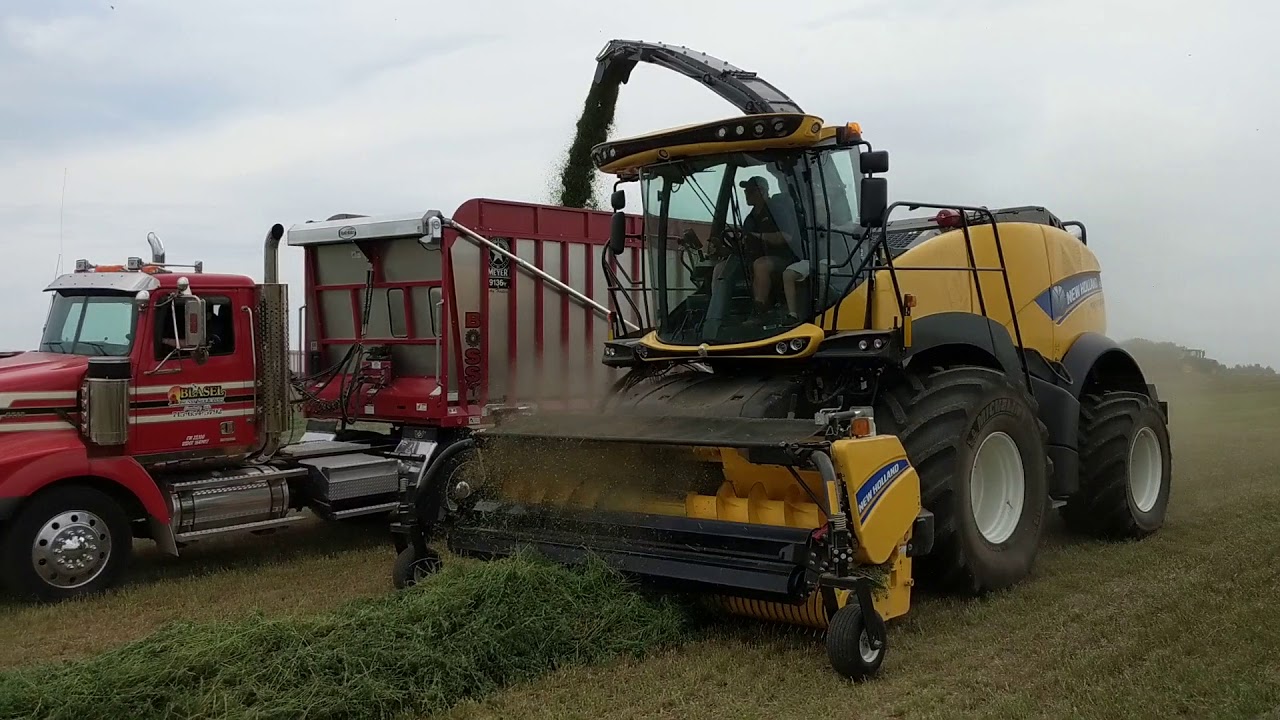 Farm tech days chopping demo