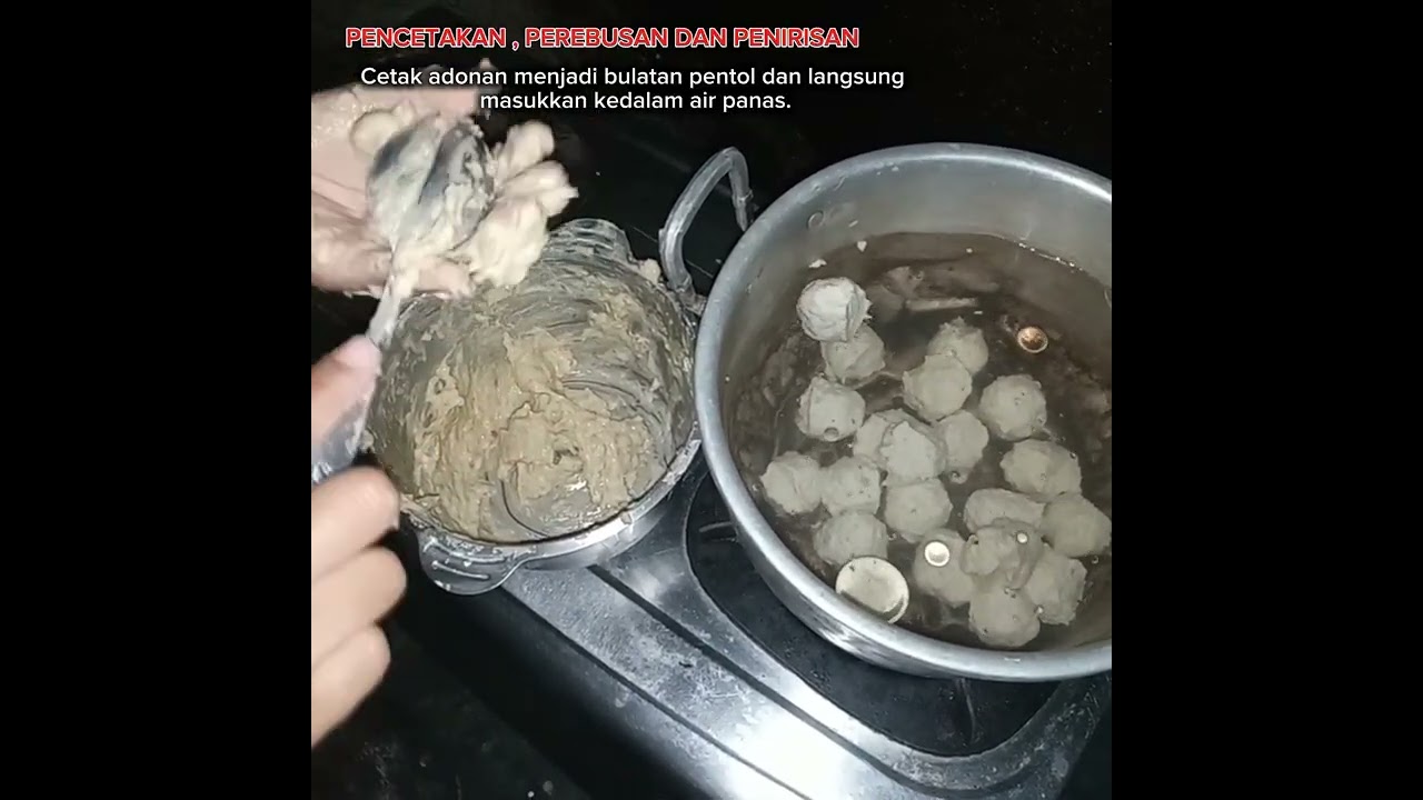 Bakso Goreng Ikan Lele  # nama pembuat ; Jesika margareta/14