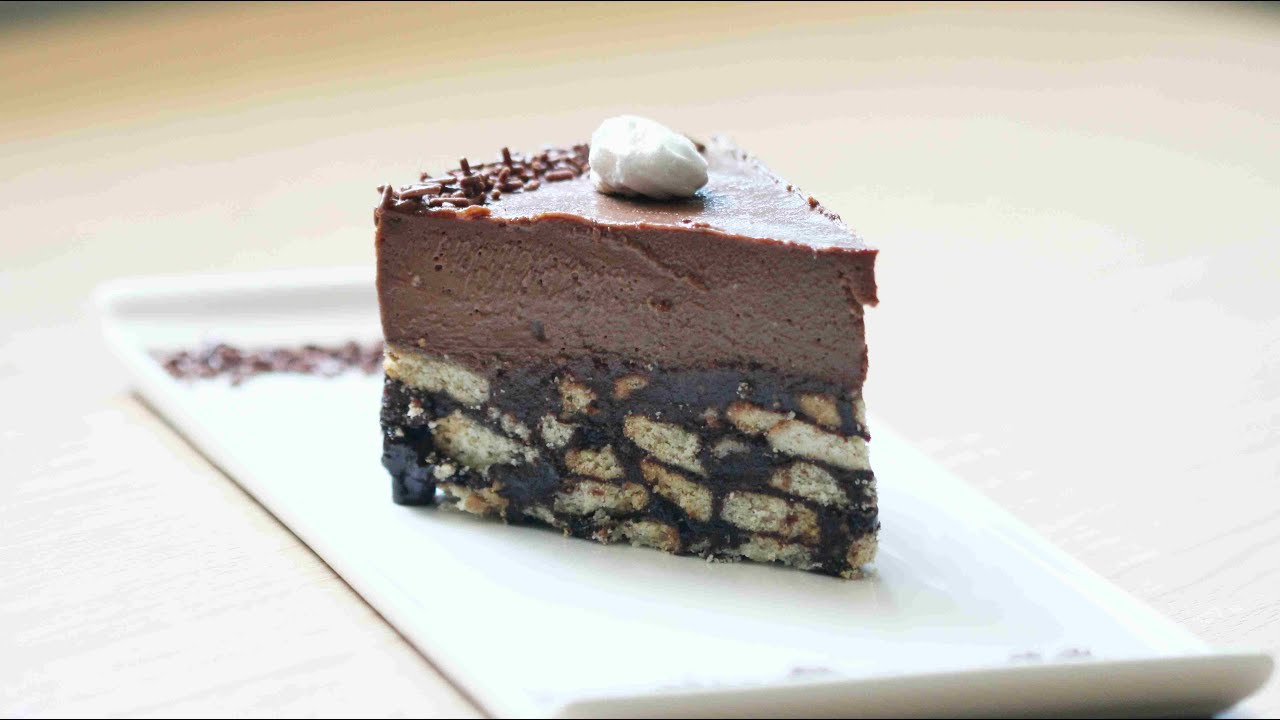 Chocolate Mousse Biscuit Cake | No-Bake Chocolate Cake
