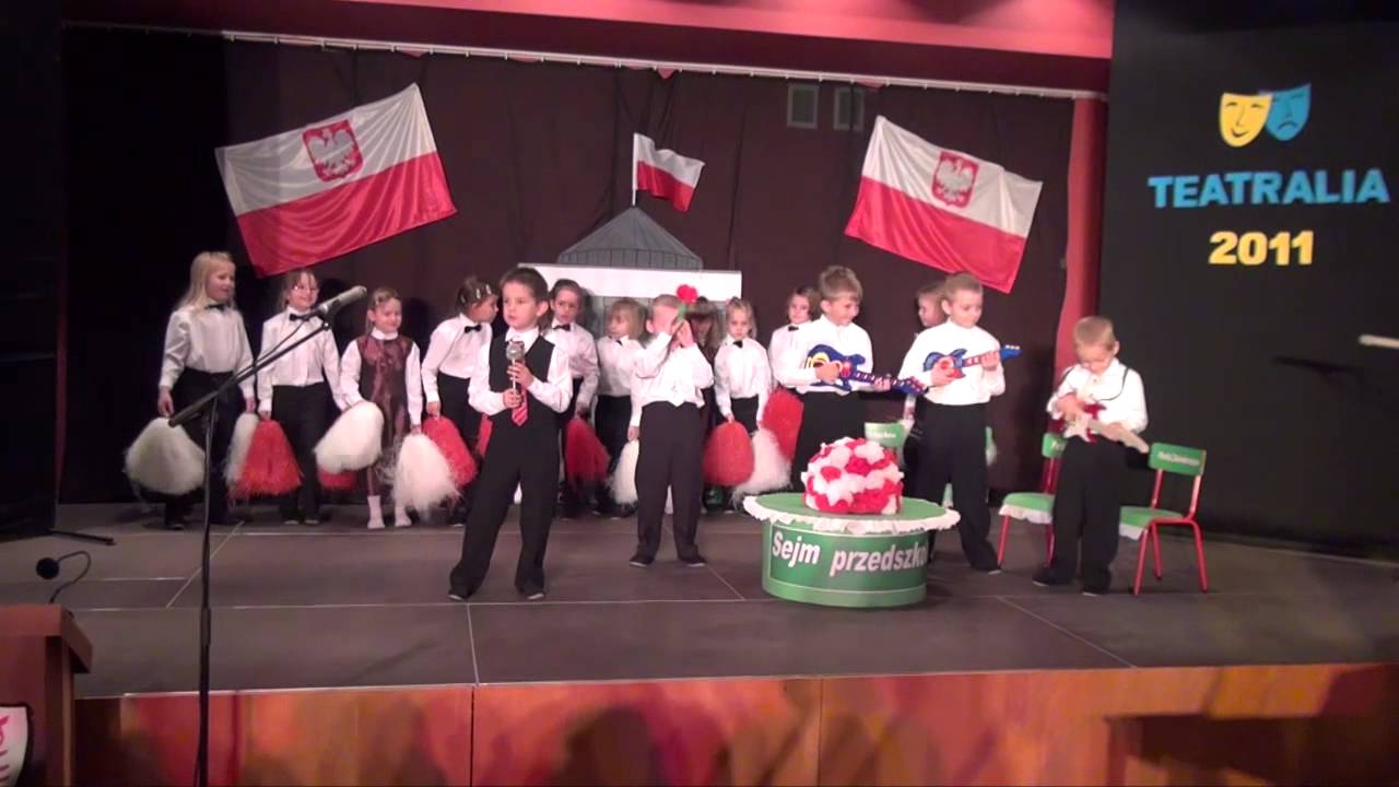 Przedszkole NUTKA w Nowej Iwicznej - II miejsce w Gminnych Teatraliach - Łazy 2011