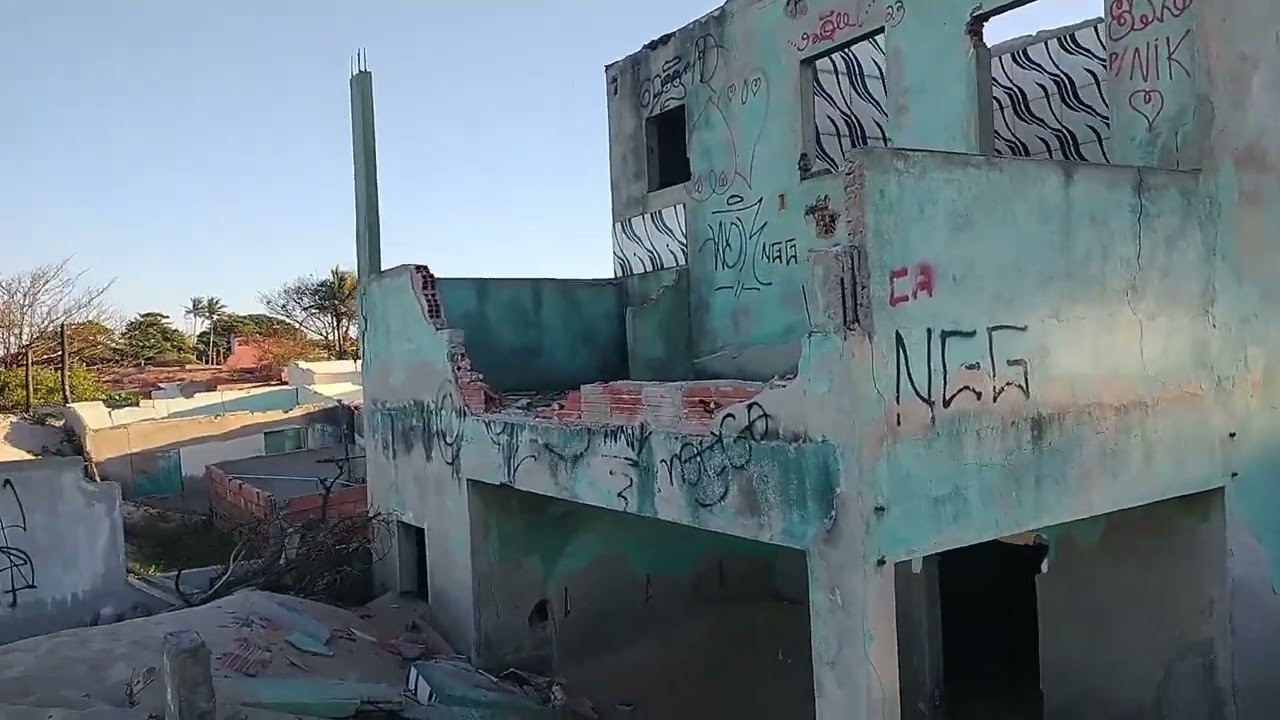 Em Atafona os escombros soterrados PARTE II