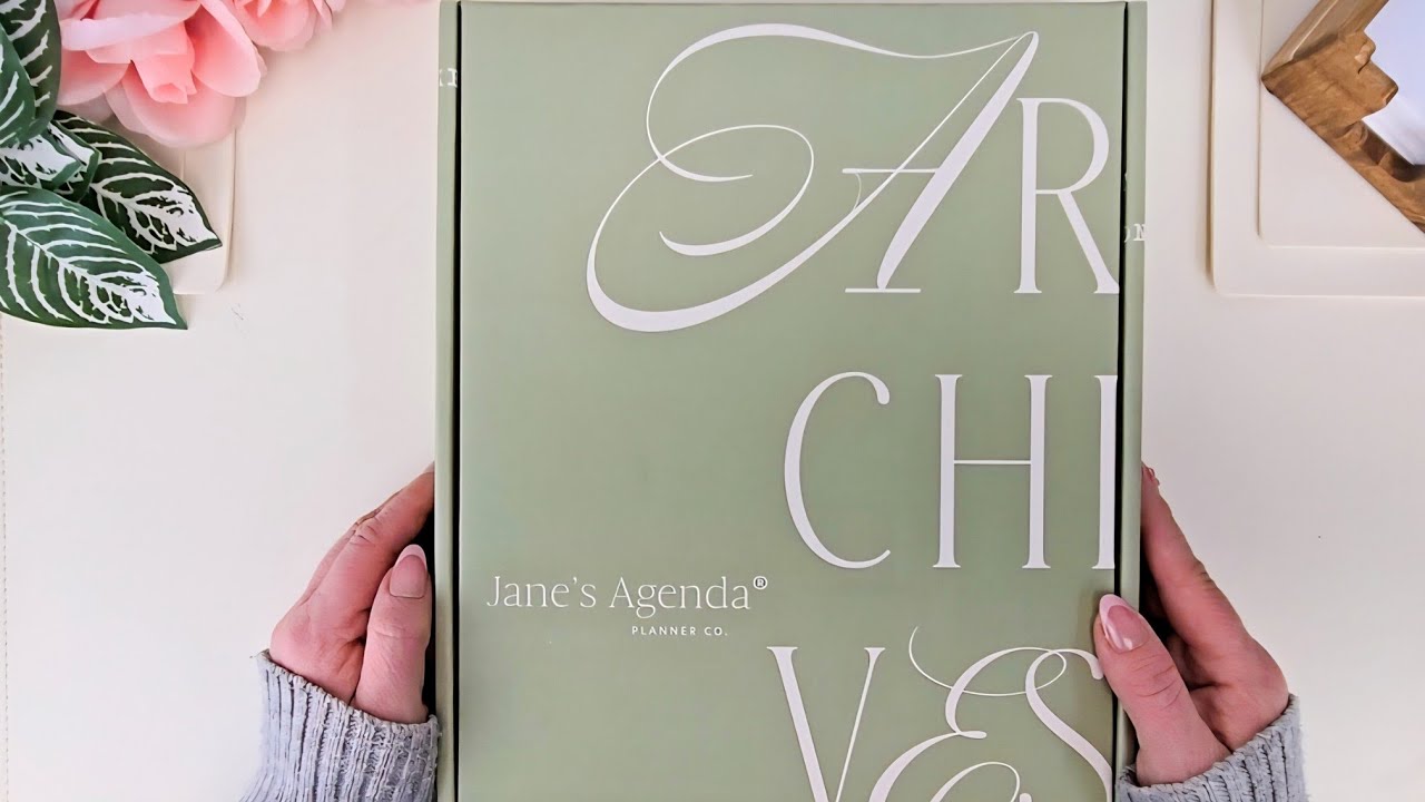 A Truly Unique Planner Sub Box: Unboxing the Jane's Agenda March Deluxe Sub Box