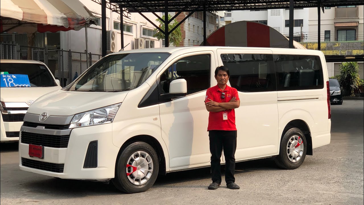 TOYOTA Hiace 2.8 M/T ปี 2021 | เบาะ 3 แถว + แอร์ราว | 081-519-8985 พี่พรรณ