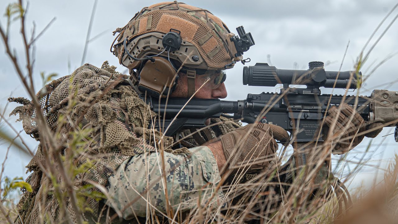 U.S. Marines Coastal Defense Operations on Ie Shima, Okinawa (Eng sub)
