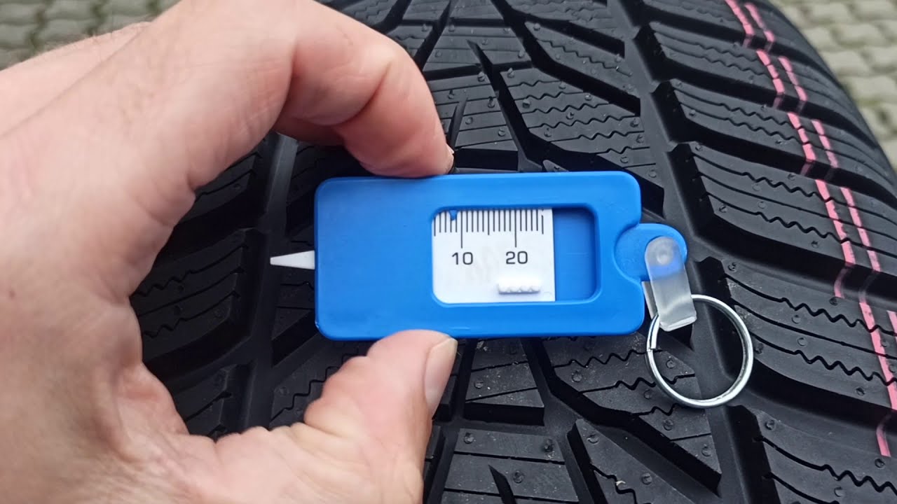 Hankook Winter i*cept evo3 W330 - Prezentacja oraz pomiar głębokości bieżnika