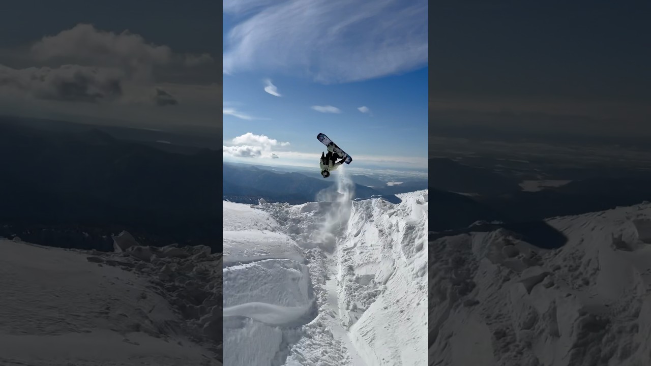 Mother Natures terrain park 🔥#snowboarding #snowboard #wintersport #backflip #japan